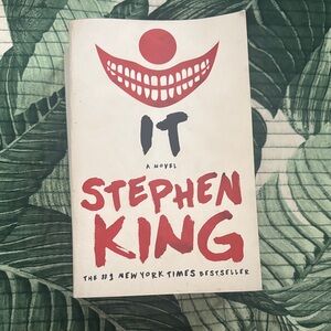 Stephen King Book with White and Red Cover